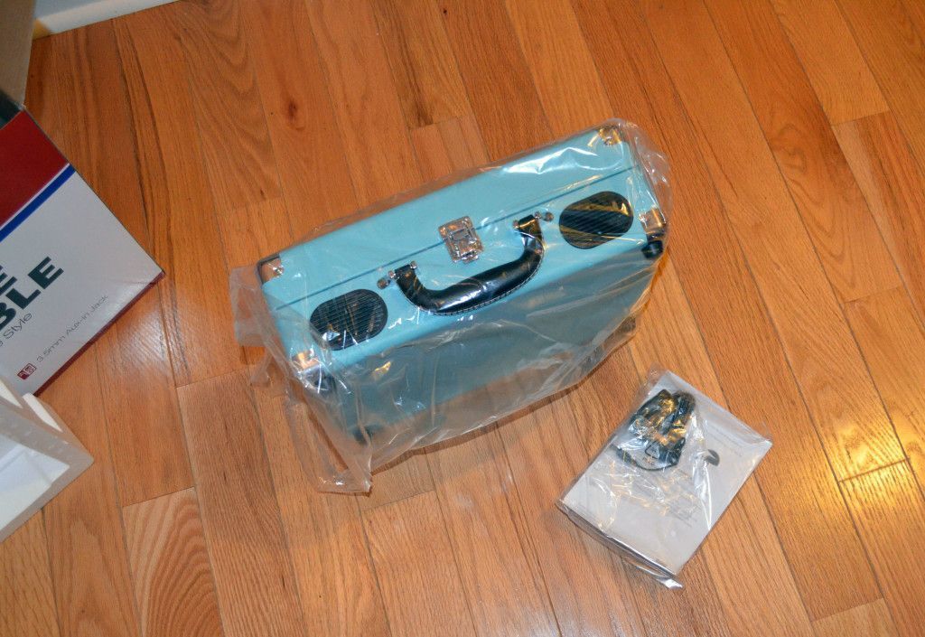 The contents of the box.