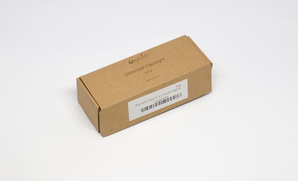 The box for the OxyLED 12 LED Pet UV Urine and Stain Detector Flashlight.