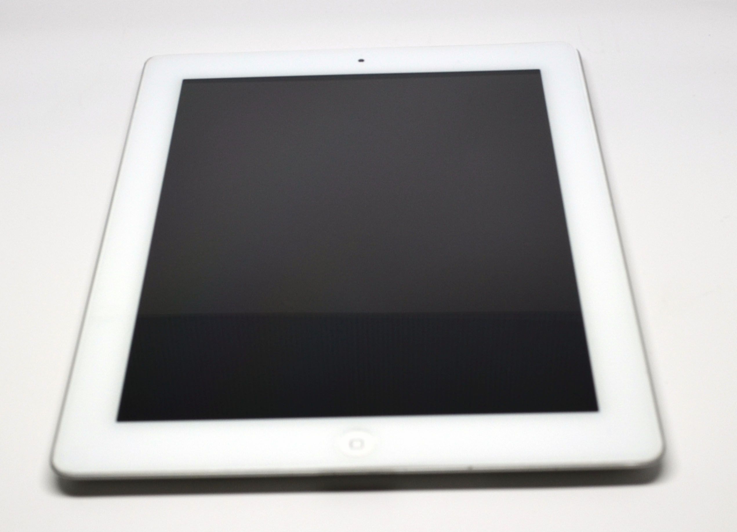 How it looks with the screen protector on.
