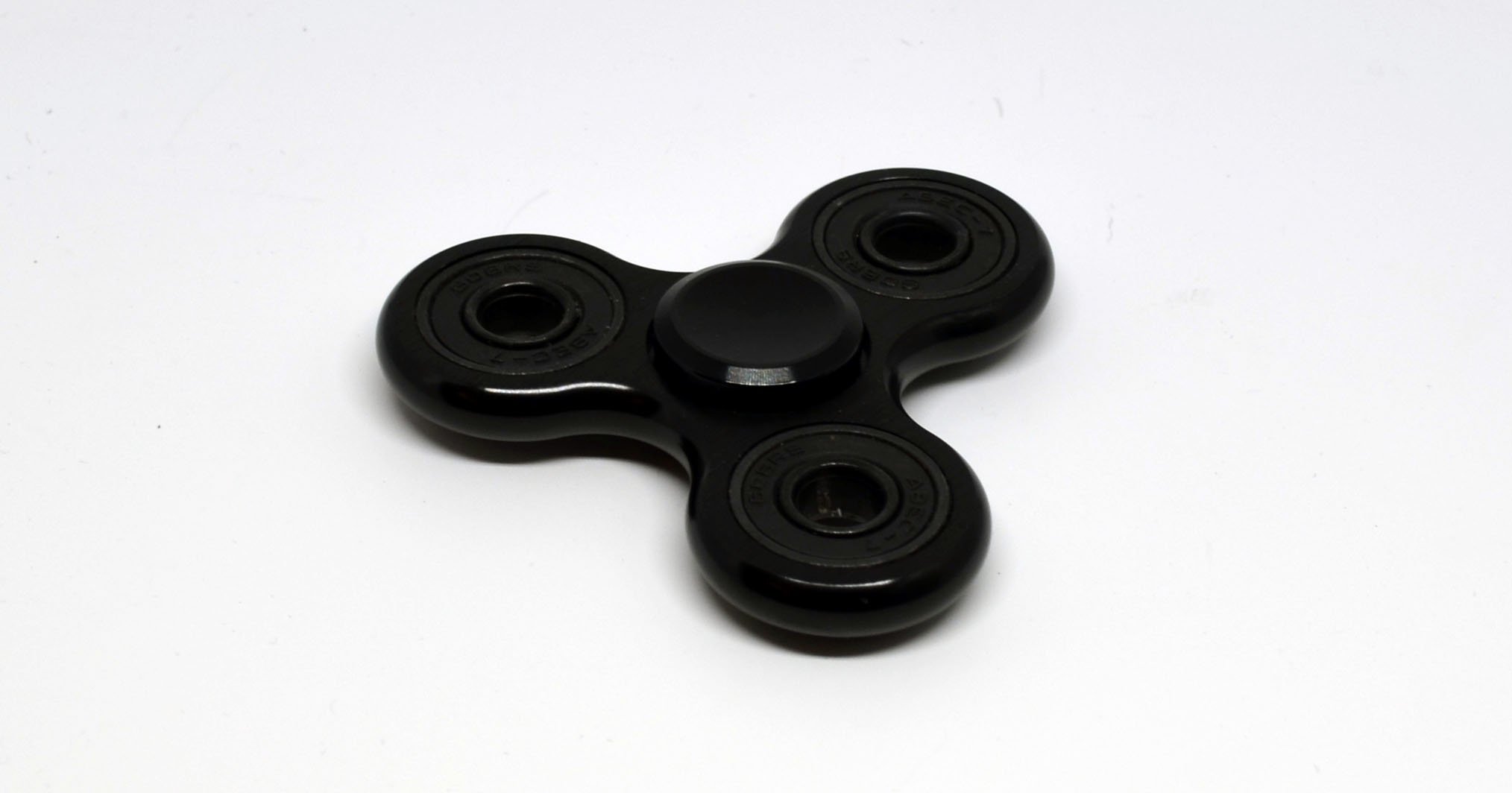 Review: Helect Fidget Spinner (H1031) - Armchair Arcade