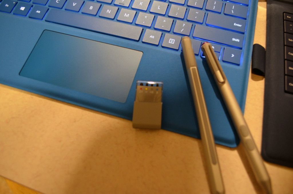 The included interchangeable pen tips (for a different feel) are a nice touch.