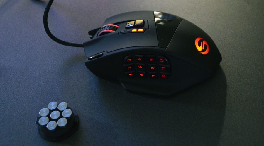 UtechSmart Venus MMO Gaming Mouse