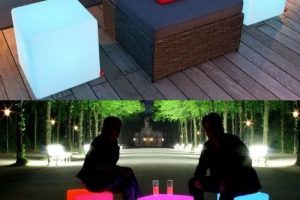 Review: LOFTEK LED Cube Light and Seat