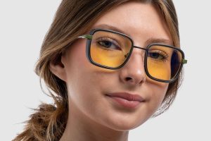 Gunnar Gaming Glasses, Amber Tint, worn by woman