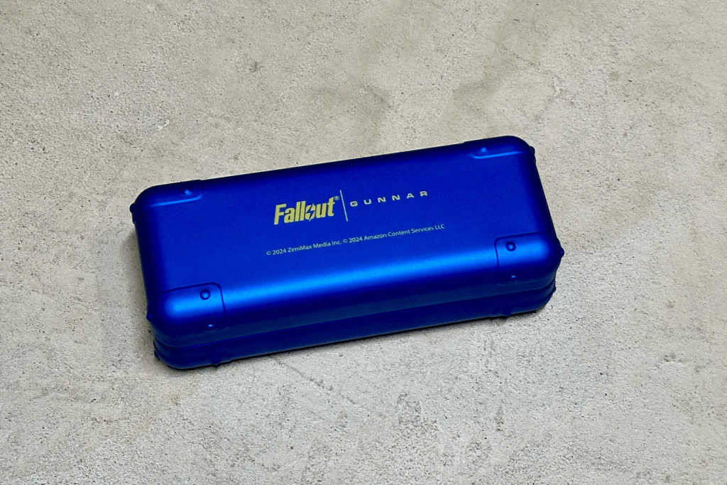 Gunnar Fallout Vault 33 glasses case