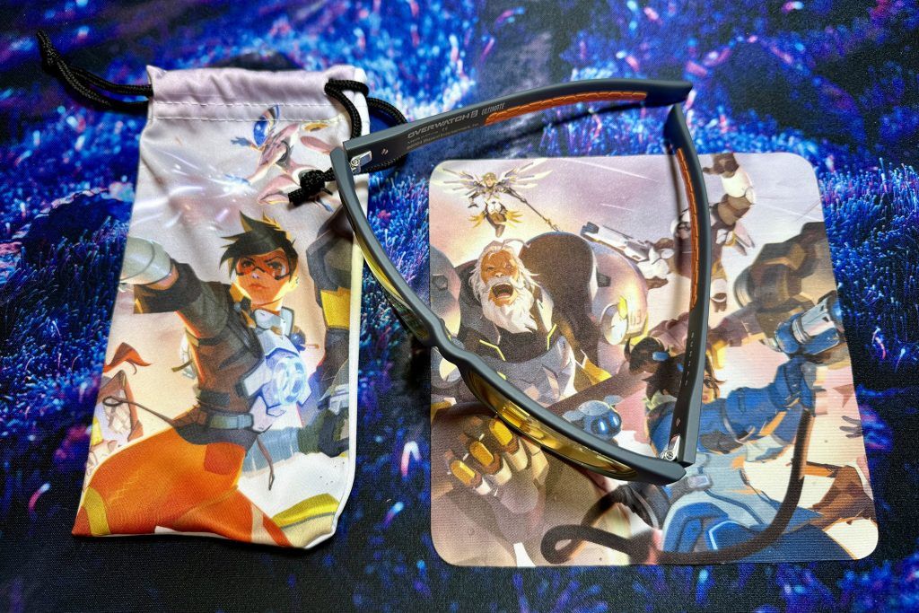 Gunnar Overwatch Ultimate Computer Glasses (contents)