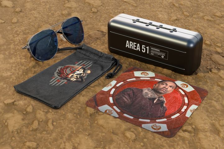 Fallout Brotherhood of Steel glasses with amber sun-shift lenses package contents.