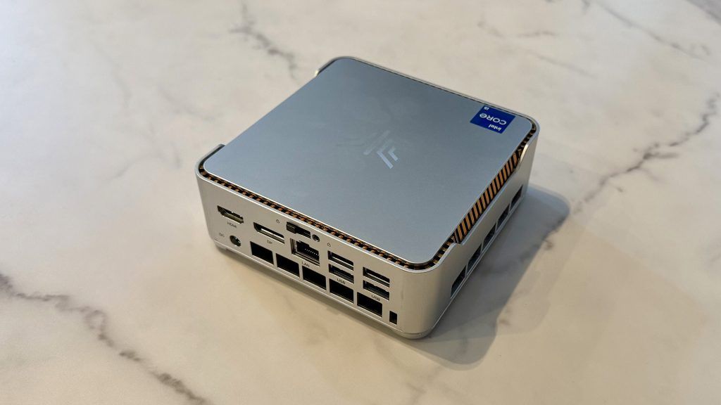KAMRUI Hyper H2 Mini PC