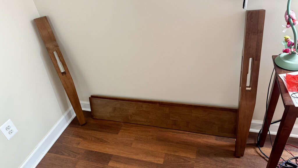 FlexiSpot Kana Japanese Joinery Bed