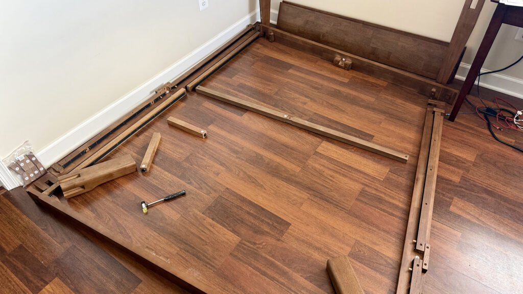 FlexiSpot Kana Japanese Joinery Bed