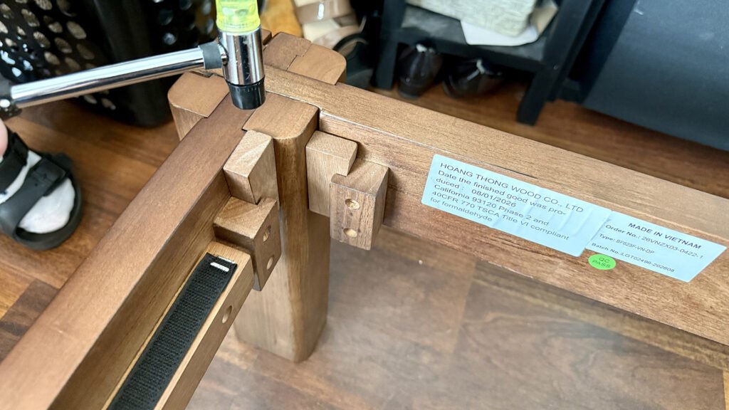 FlexiSpot Kana Japanese Joinery Bed