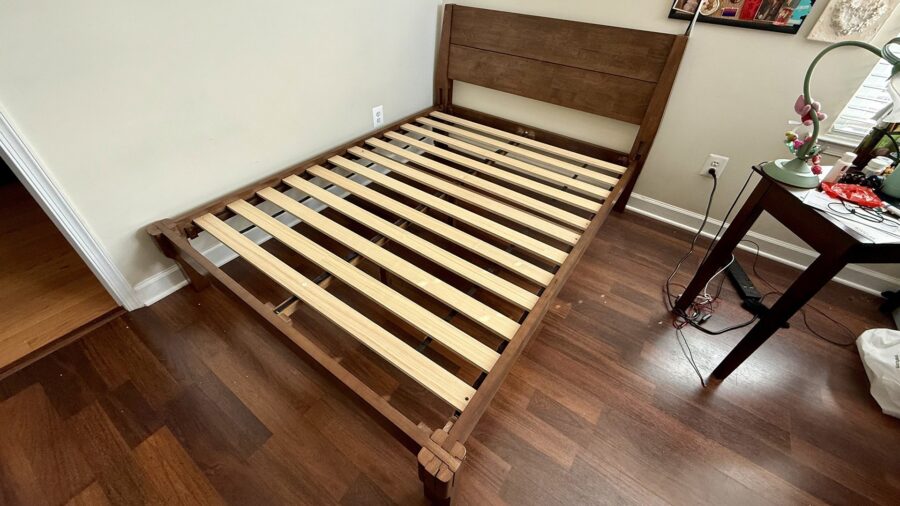 FlexiSpot Kana Japanese Joinery Bed