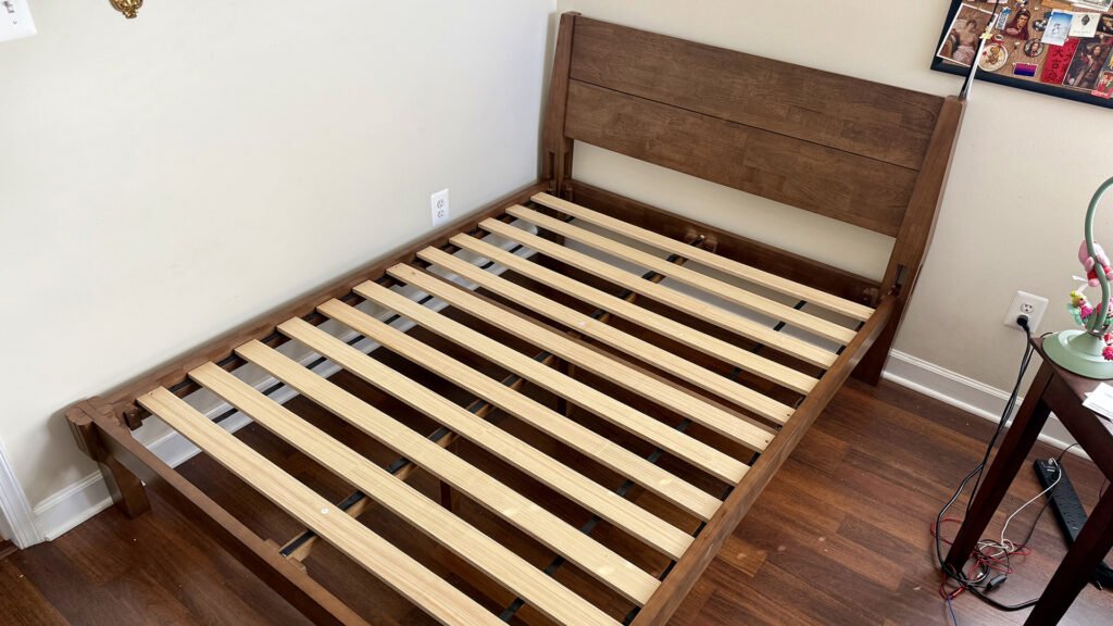 FlexiSpot Kana Japanese Joinery Bed